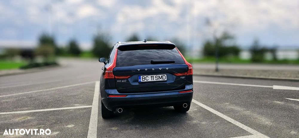 Volvo XC 60 T8 Twin Engine AWD Momentum - 5
