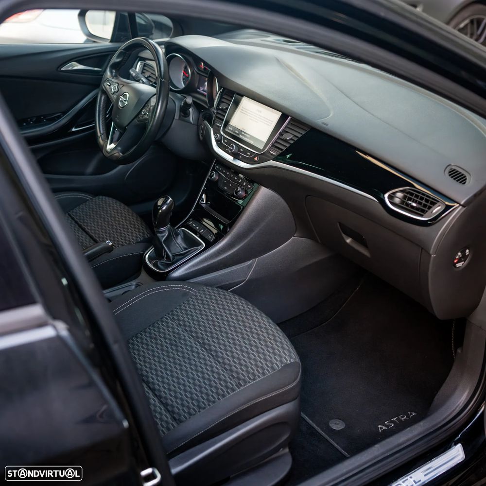 Opel Astra 1.6 CDTI Dynamic Sport - 11