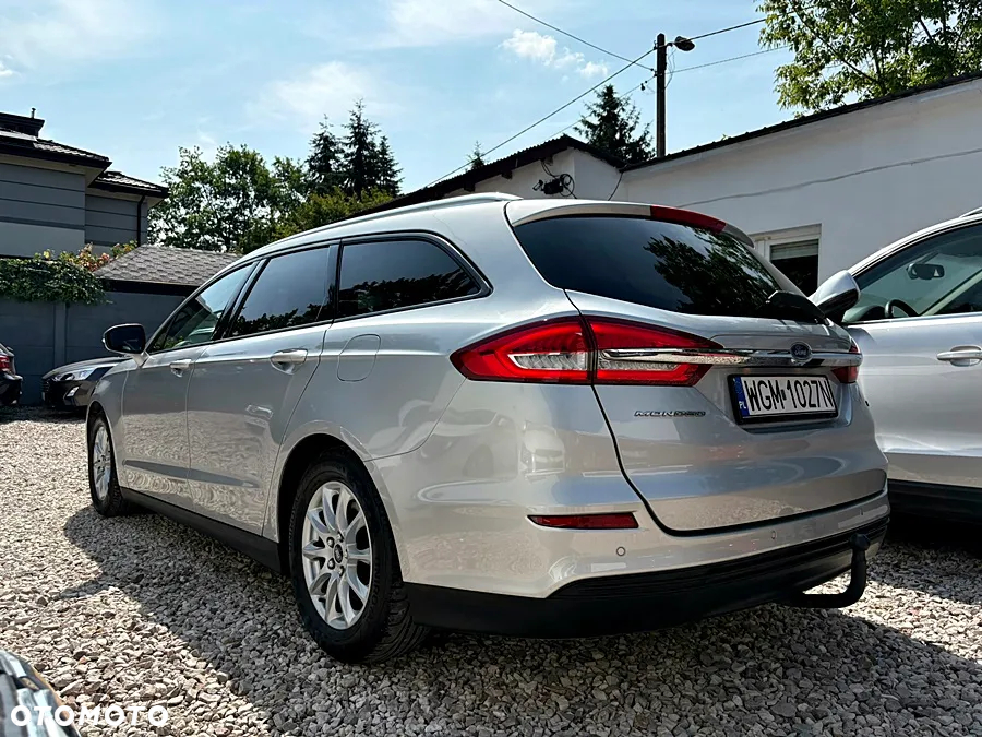 Ford Mondeo 1.5 TDCi ECOnetic Ambiente - 9