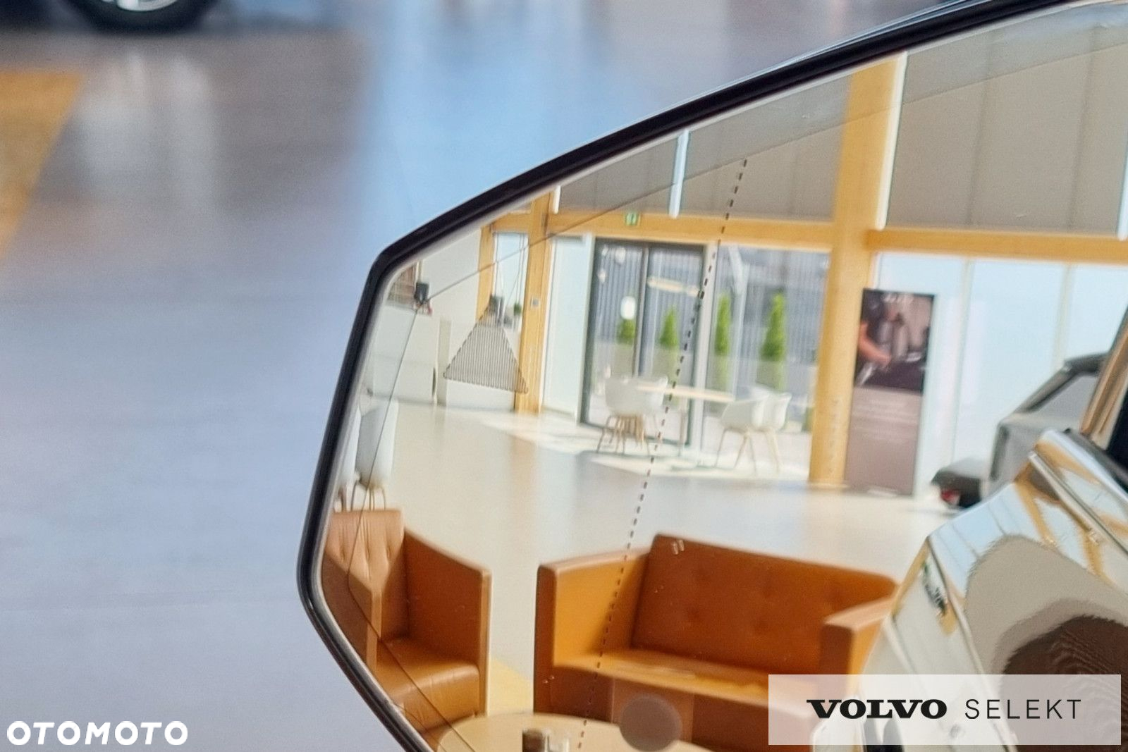 Volvo EX90 - 38