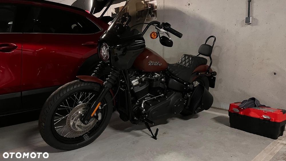 Harley-Davidson Softail Street Bob - 6