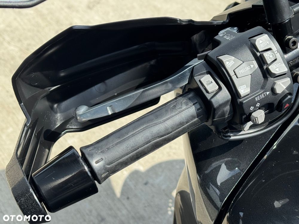 Kawasaki Versys 1000 - 17