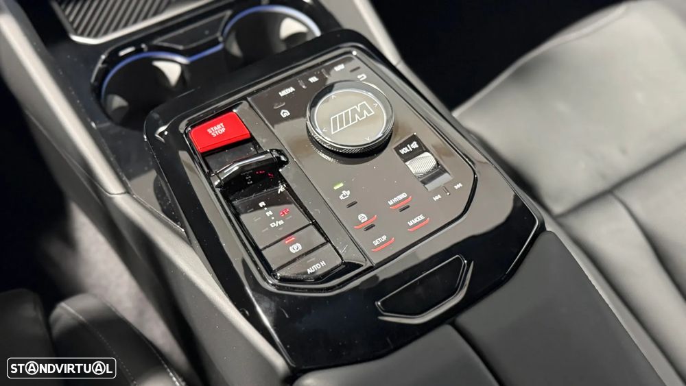 BMW M5 Touring xDrive - 41