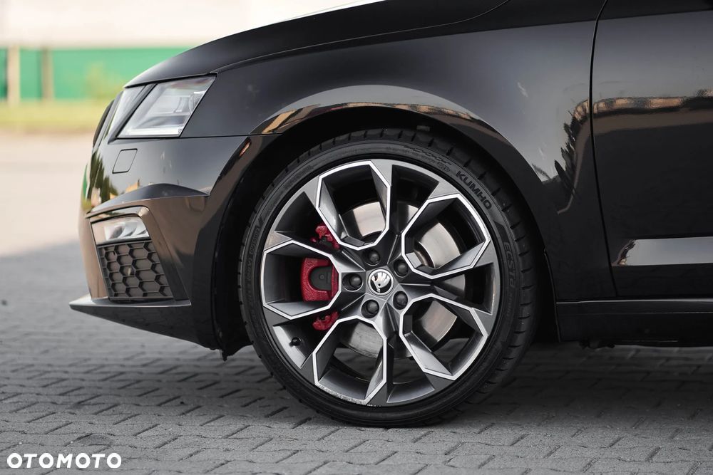 Skoda Octavia 2.0 TSI RS Challenge 245 DSG - 15