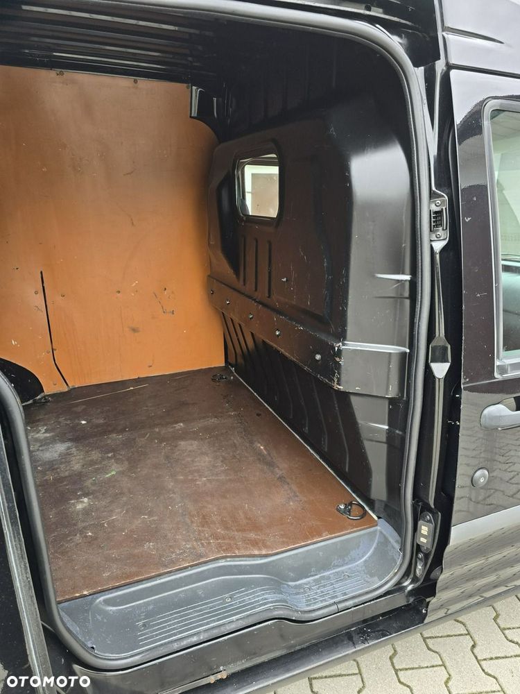 Ford Transit Connect - 21