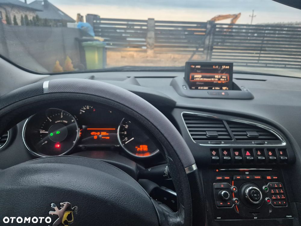 Peugeot 3008 2.0 HDi Allure - 6