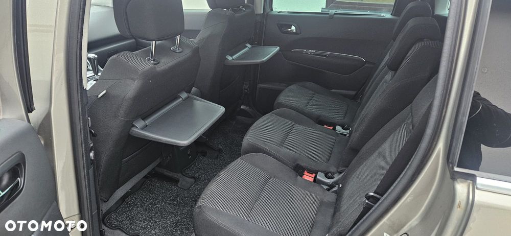 Peugeot 5008 1.6 HDi Premium - 13