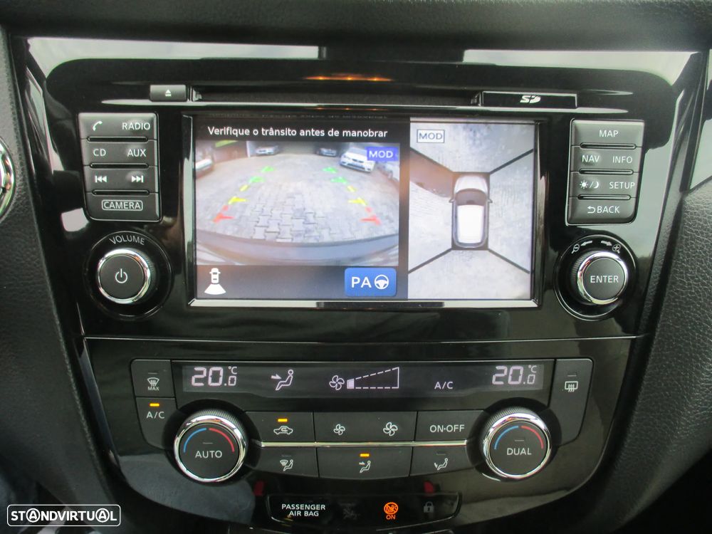 Nissan Qashqai 1.6 dCi Tekna Premium S Alcantara - 15