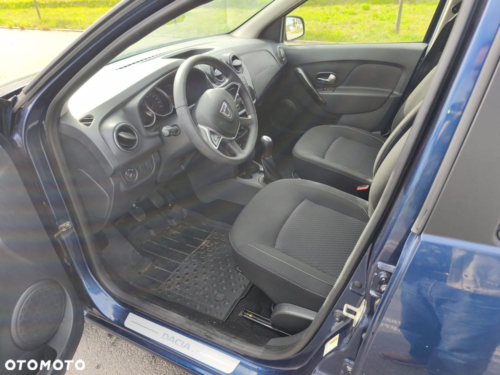 Dacia Sandero 1.0 SCe Laureate - 13