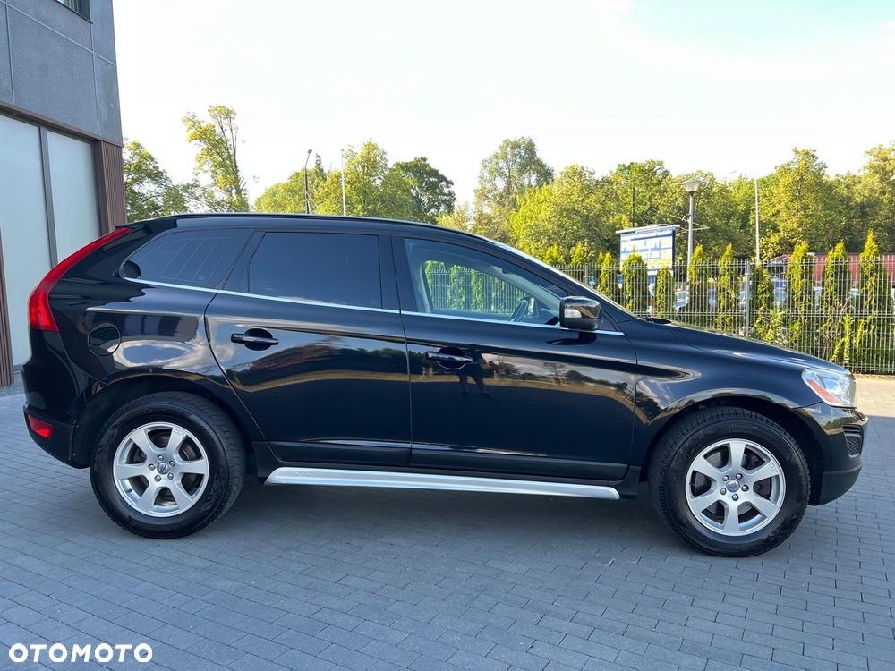 Volvo XC 60 D4 AWD Geartronic Momentum - 5