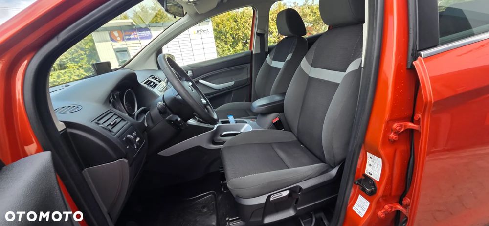 Ford Kuga 2.0 TDCi 2x4 Champions Edition - 29