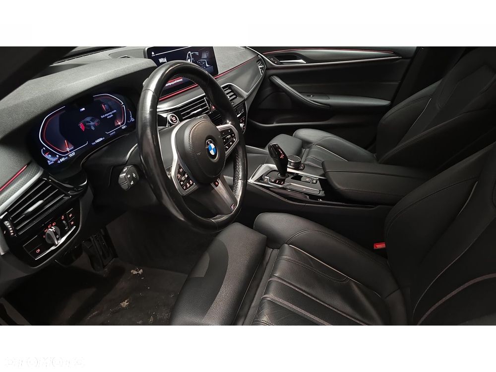 BMW Seria 5 - 16