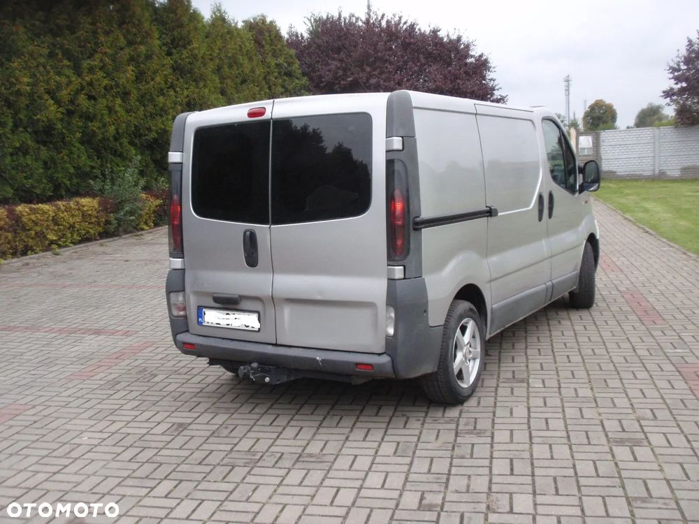 Opel VIVARO, ZADBANY WYPOSAŻONY,KLIMA,HAK, 6 BIEGÓW,WEBASTO,ELEKTRYKA - 3