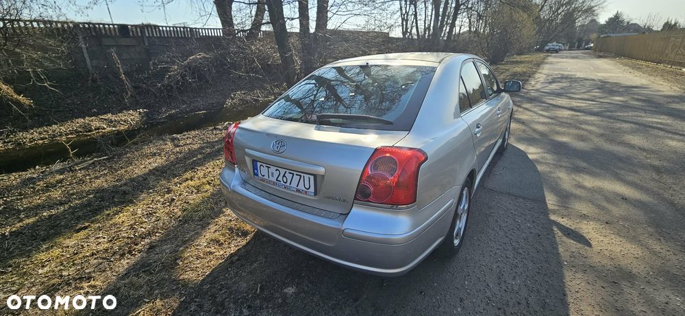 Toyota Avensis 1.8 VVT-i Sol - 7