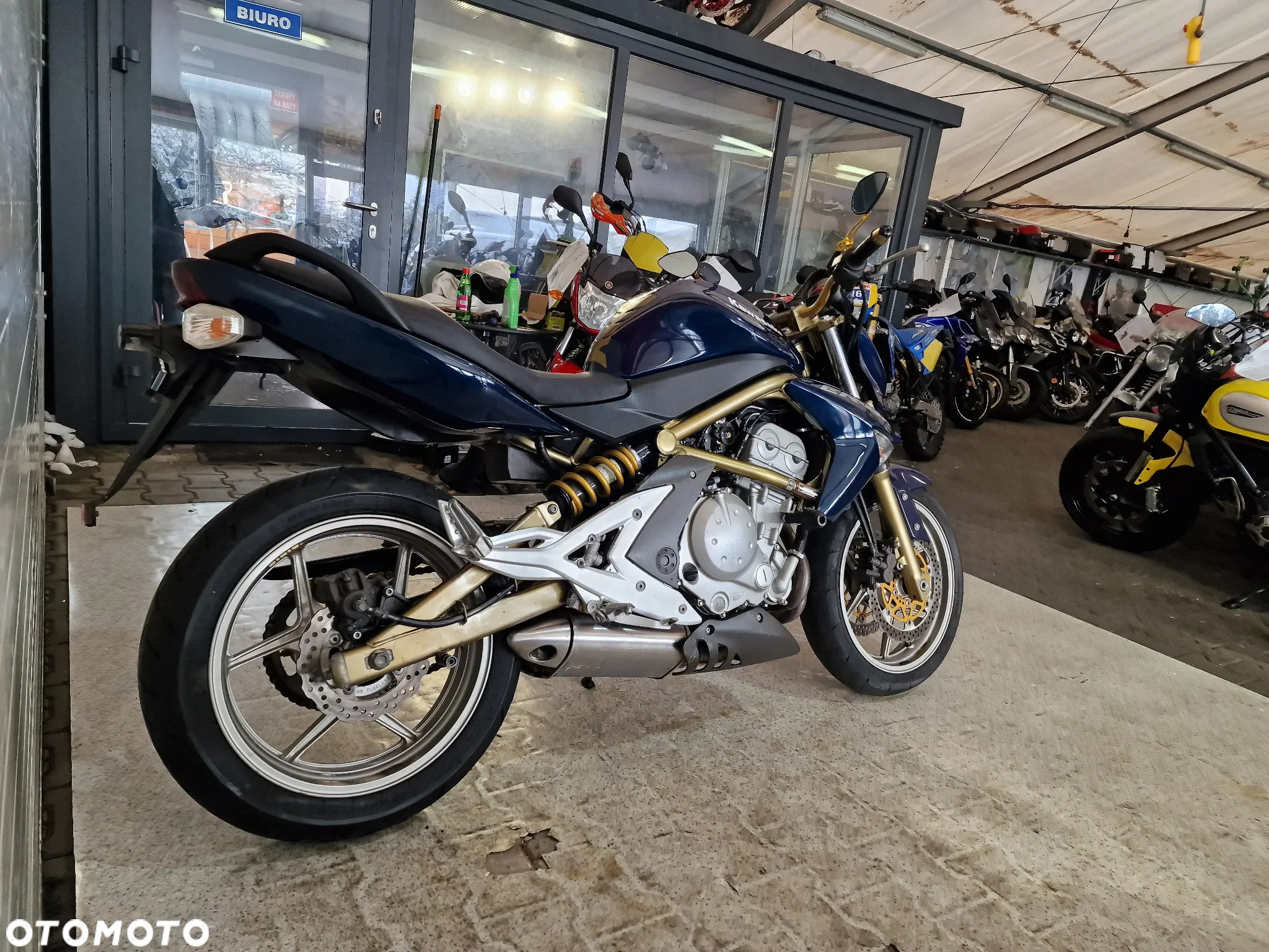 Kawasaki ER - 17