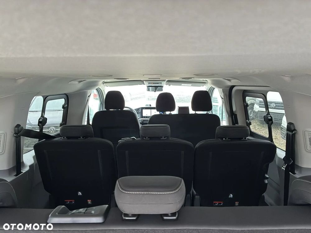Volkswagen Transporter Kombi L2H1 M1 - 20