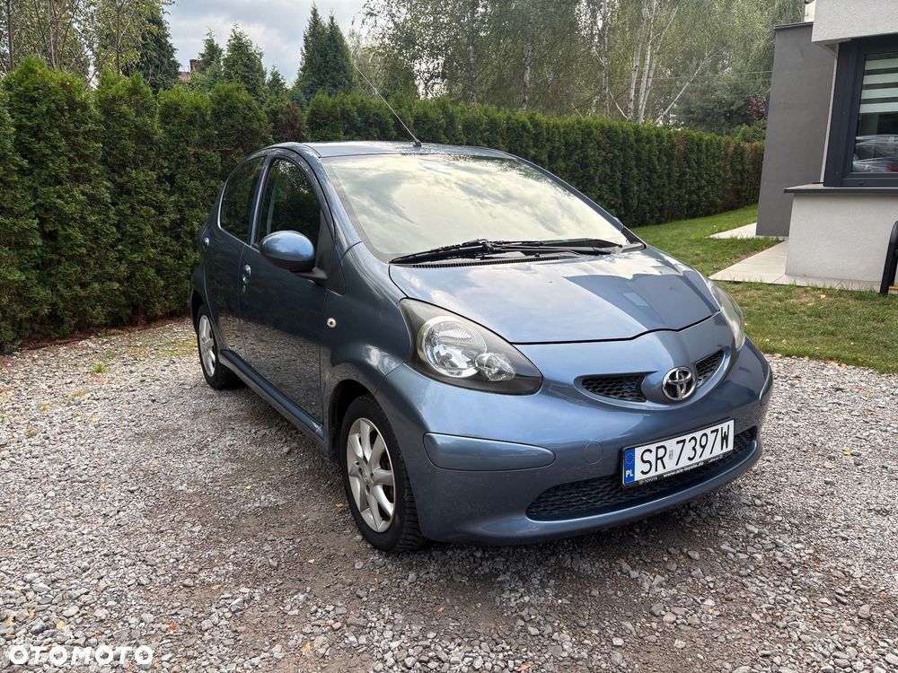 Toyota Aygo Team - 1