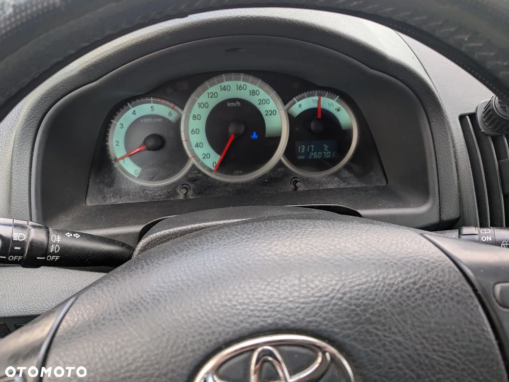 Toyota Corolla Verso 2.0 D-4D Sol 7os - 4