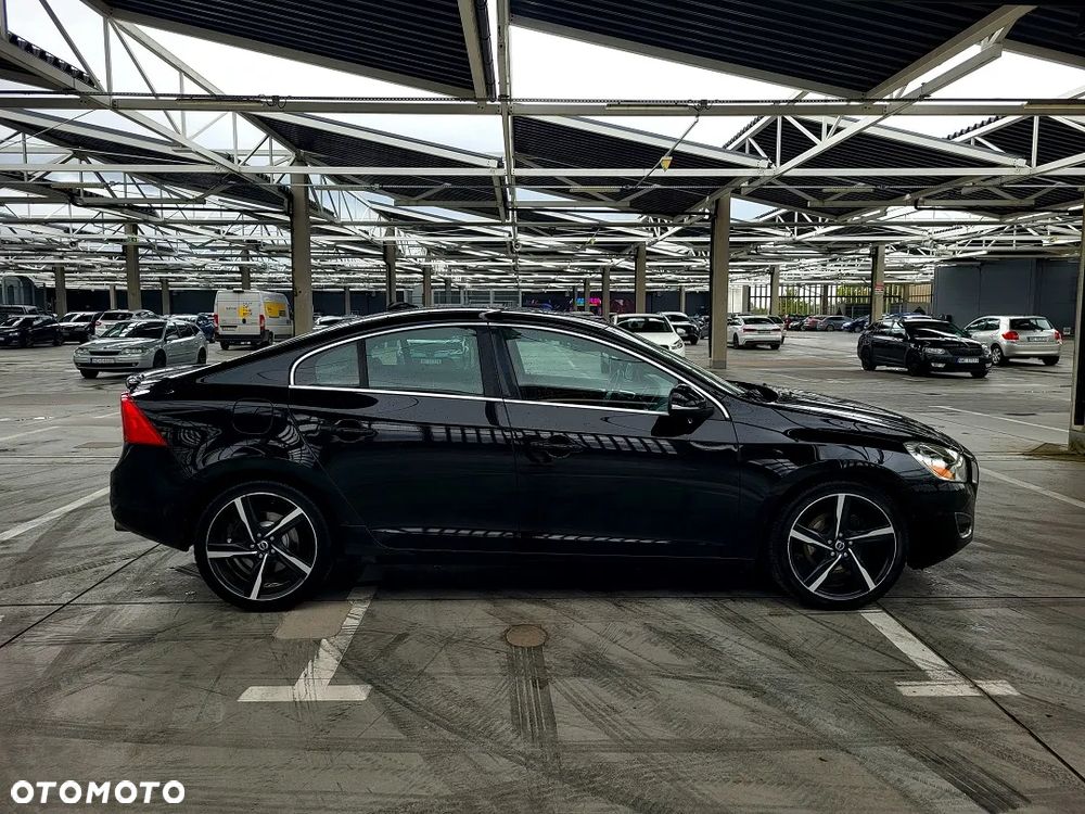 Volvo S60 2.5 T5 - 6