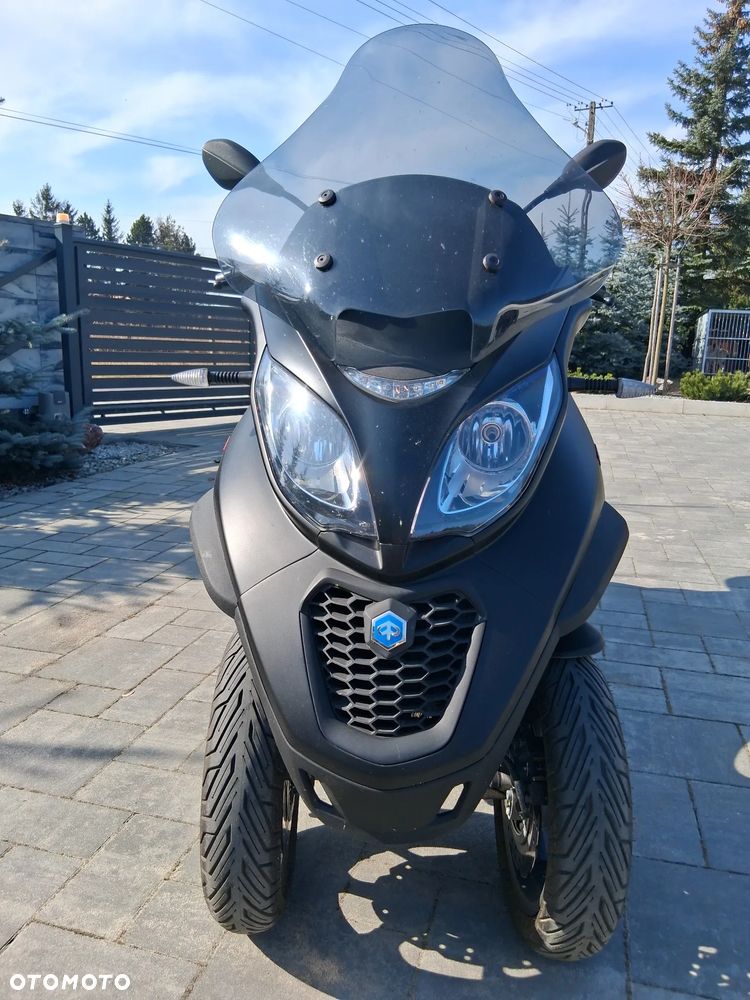 Piaggio MP-3 - 2