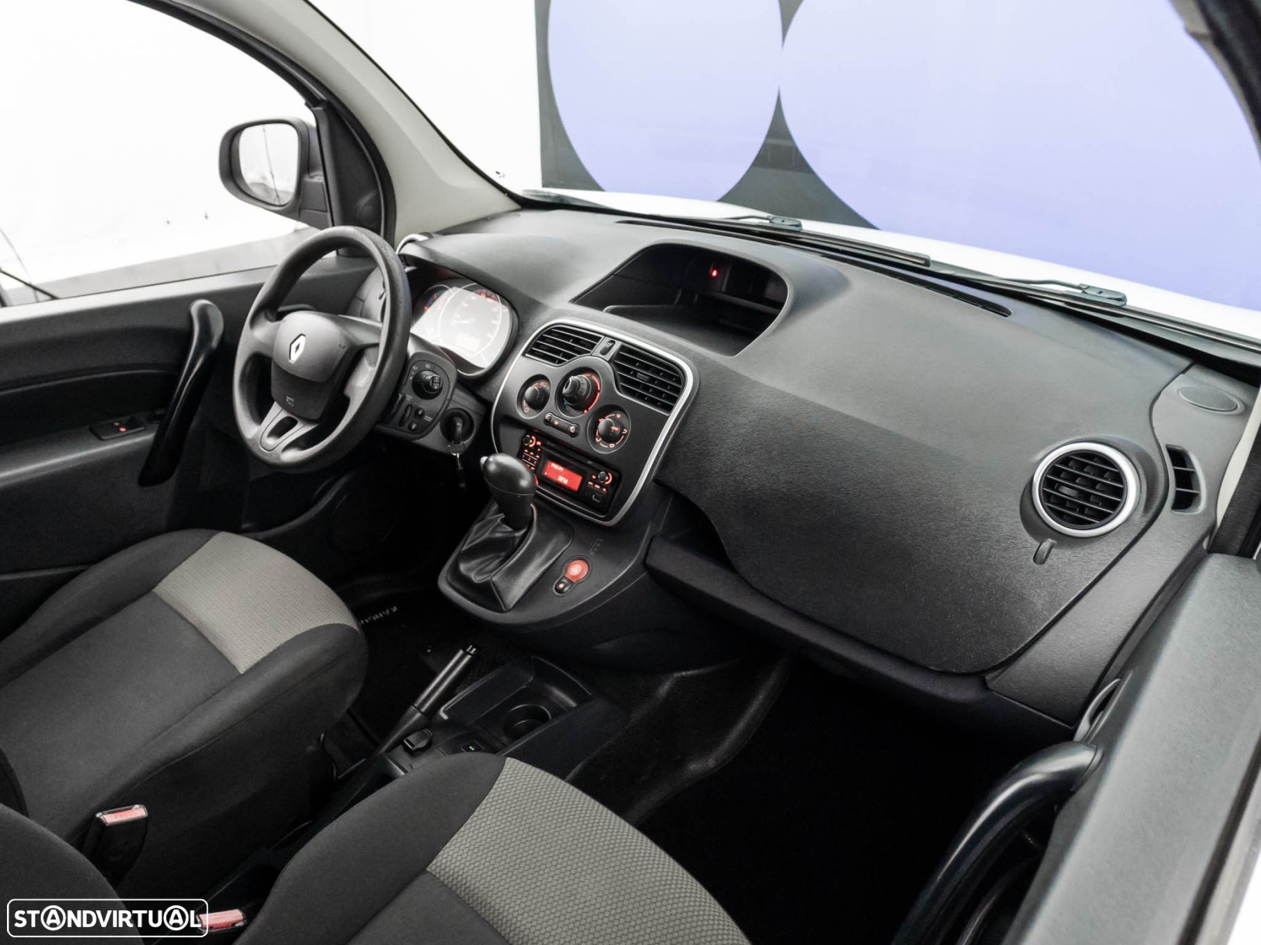 Renault Kangoo Z.E. 33 - 12