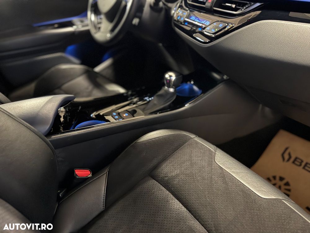 Toyota C-HR 2.0 Team Deutschland - 14