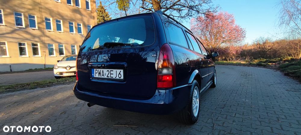 Opel Astra 1.6 GL / Club - 6