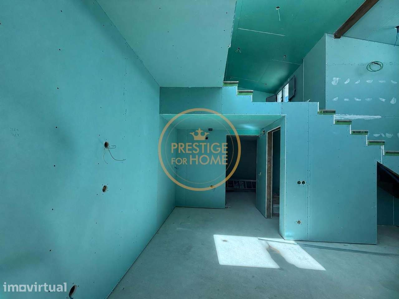 Encantadora moradia em fase final de construção, localizada na pacata - Grande imagem: 5/39
