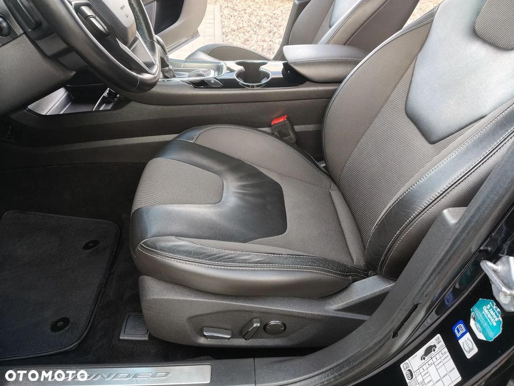 Ford Mondeo 2.0 TDCi STart-Stopp PowerShift-Aut Titanium - 24