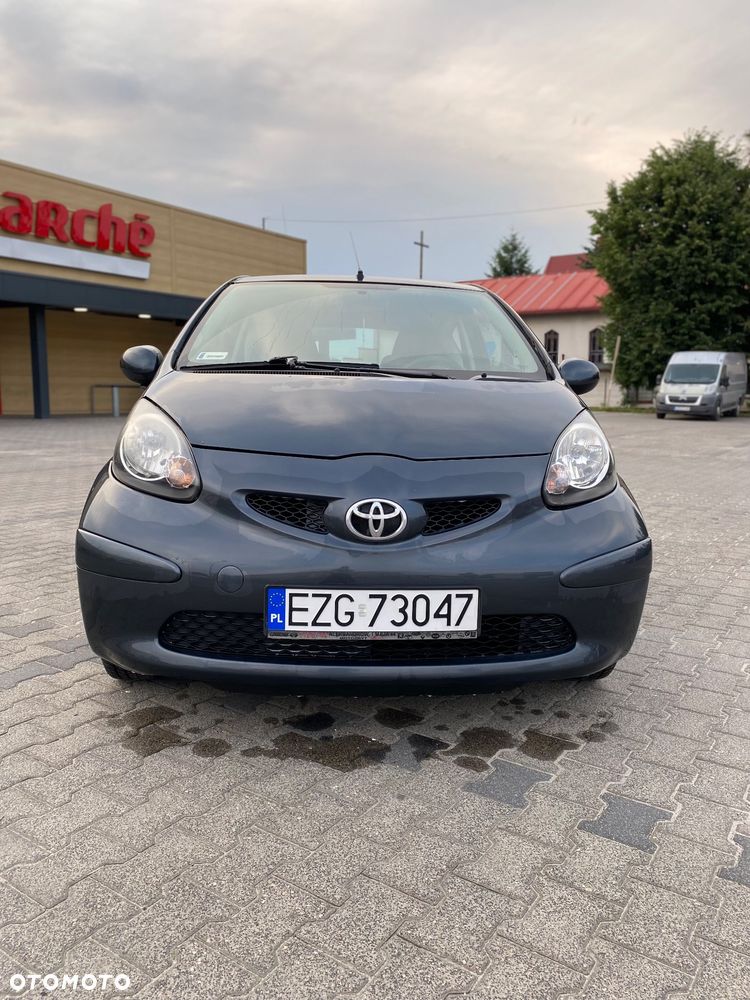 Toyota Aygo - 2
