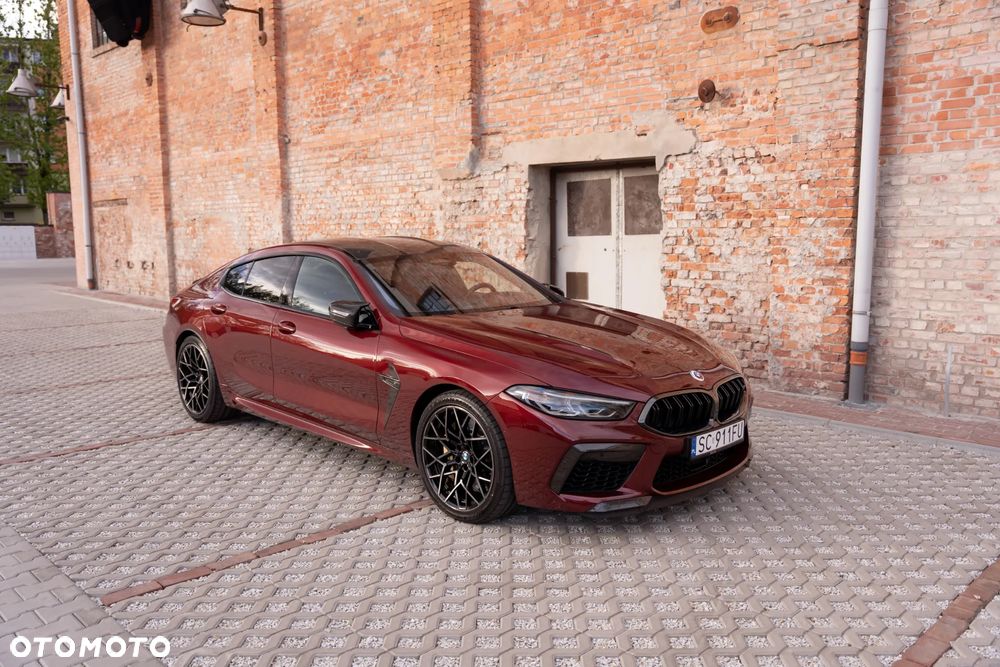 BMW M8 - 8