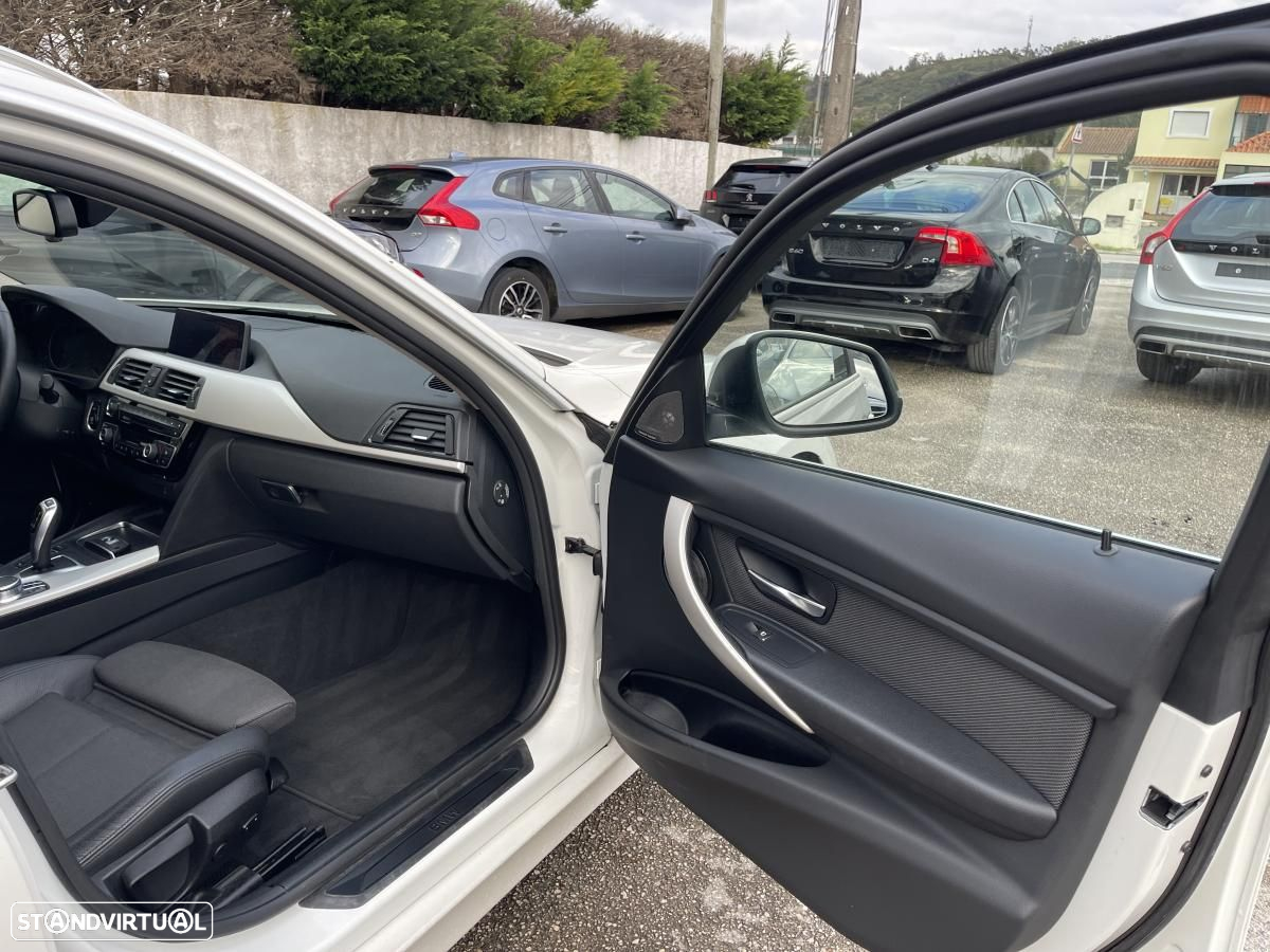 BMW 318 i Touring Aut. Edition Luxury Line Purity - 21