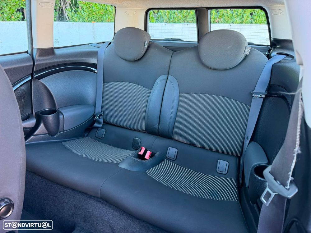 MINI Clubman Cooper D - 9