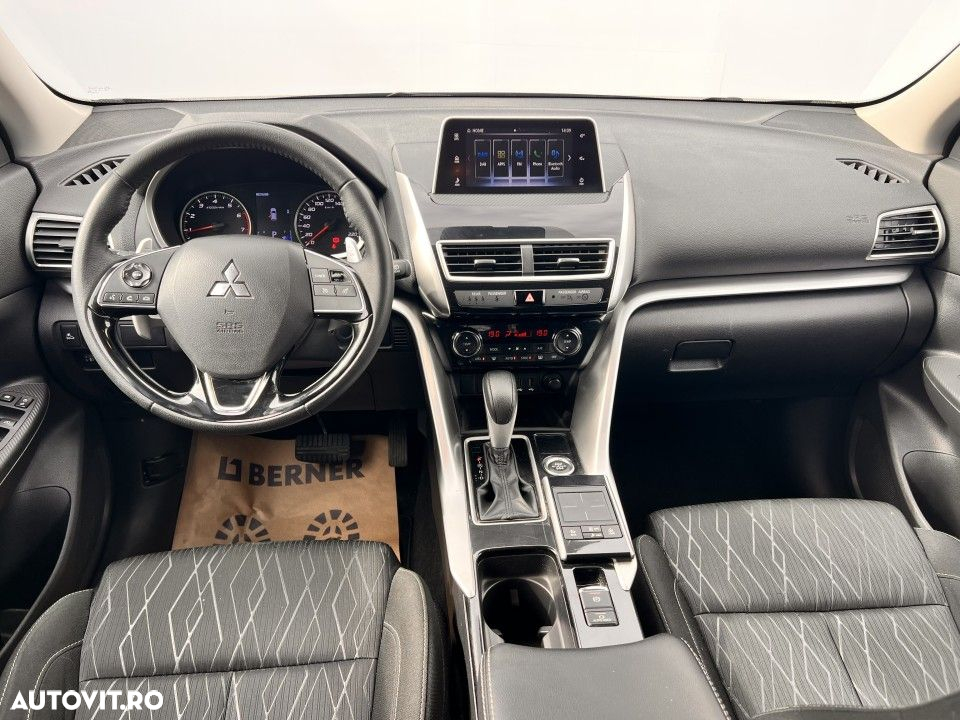 Mitsubishi Eclipse-Cross - 5