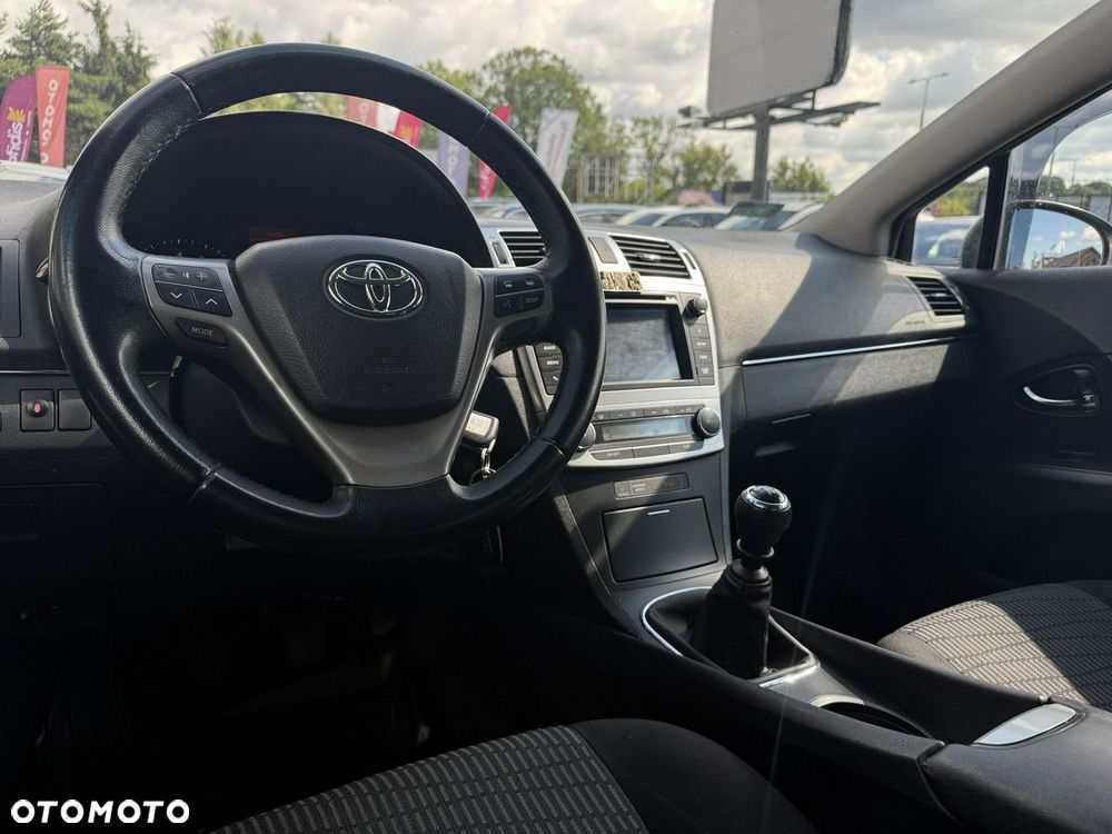 Toyota Avensis 1.8 Prestige - 15