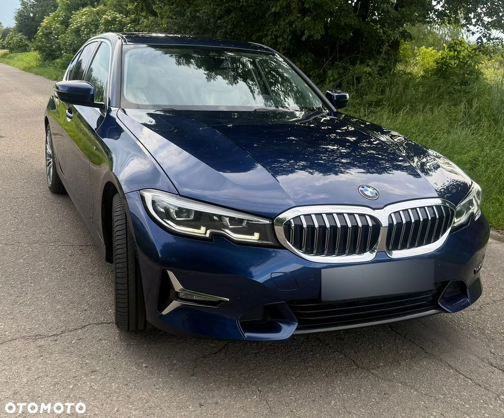 BMW Seria 3 320i Luxury Line - 3