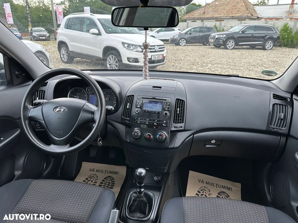 Hyundai i30 1.6 CRDi GLS COMFORT - 8