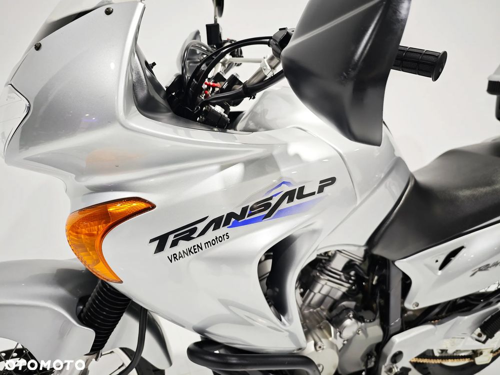 Honda Transalp - 16