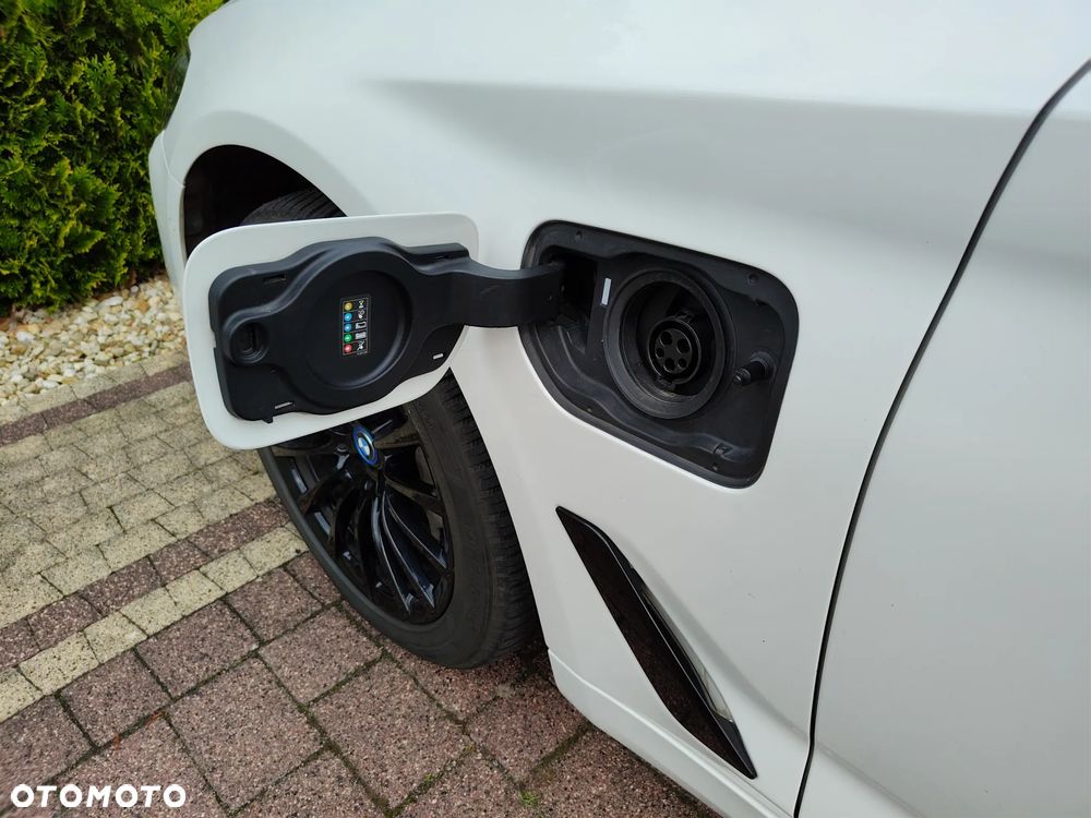 BMW Seria 5 530i mHEV Luxury Line sport - 38