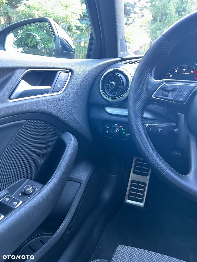 Audi A3 Limousine - 14
