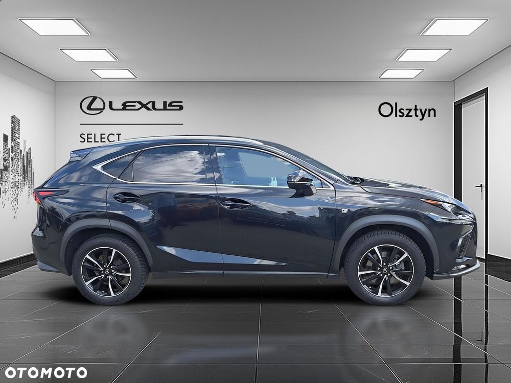 Lexus NX 300 GPF F Sport Edition AWD - 2