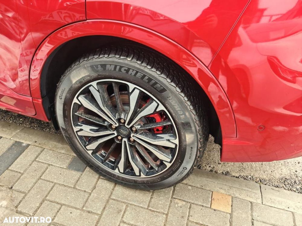 Ford Kuga 2.5 Duratec FHEV ST-LINE X - 29