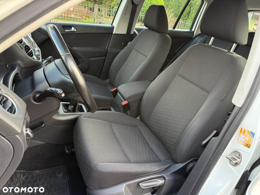 Volkswagen Tiguan - 21