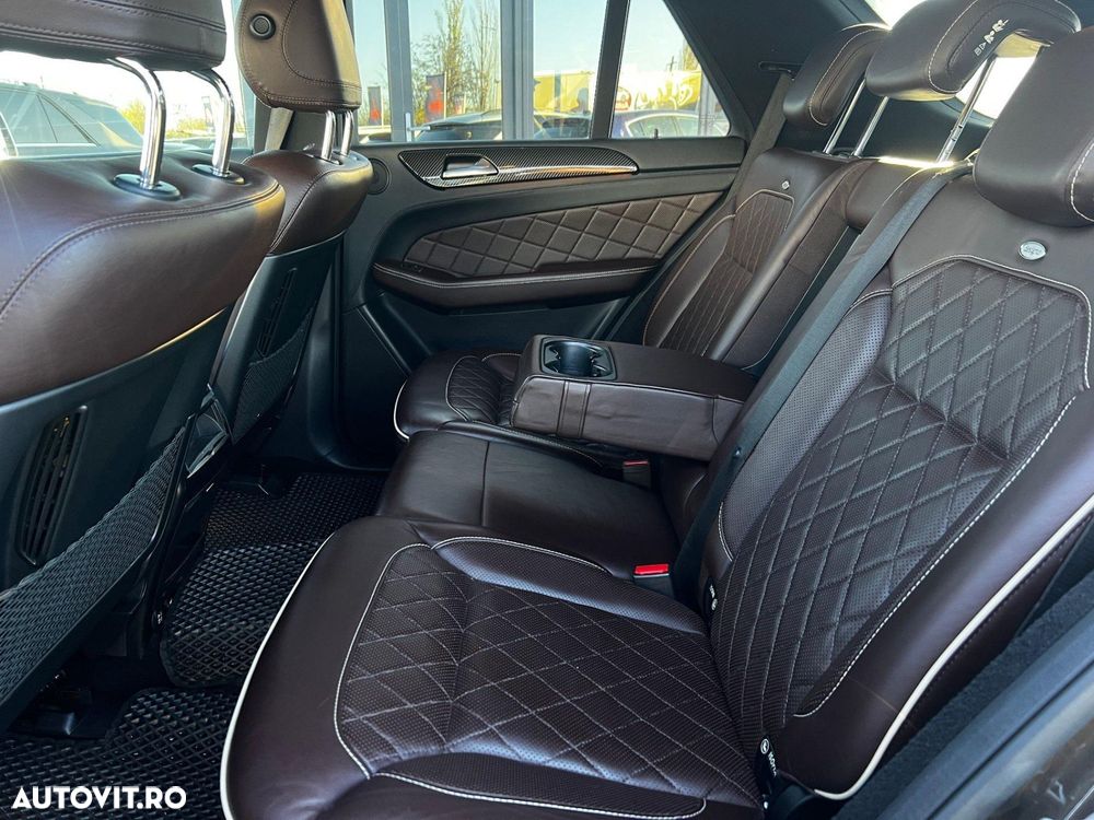 Mercedes-Benz ML - 22