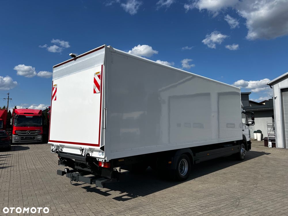 Mercedes-Benz ATEGO - 12