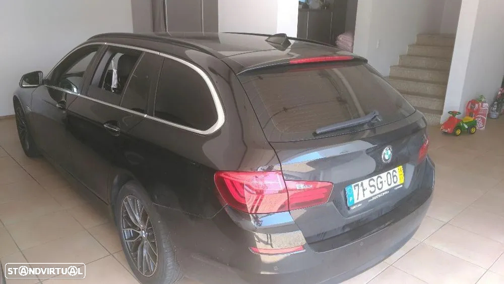 BMW 520 d Line Luxury Auto - 9