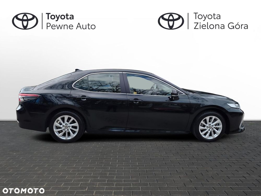 Toyota Camry 2.5 Hybrid Comfort CVT - 6