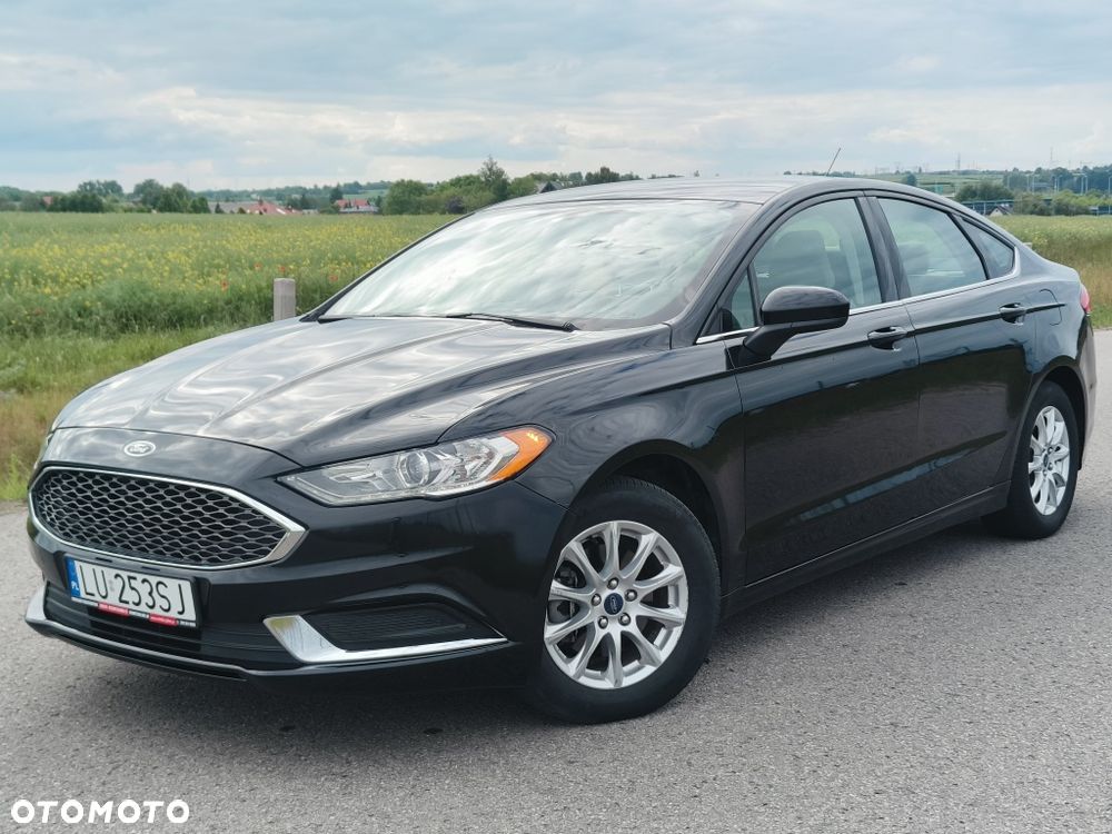 Ford Fusion - 2