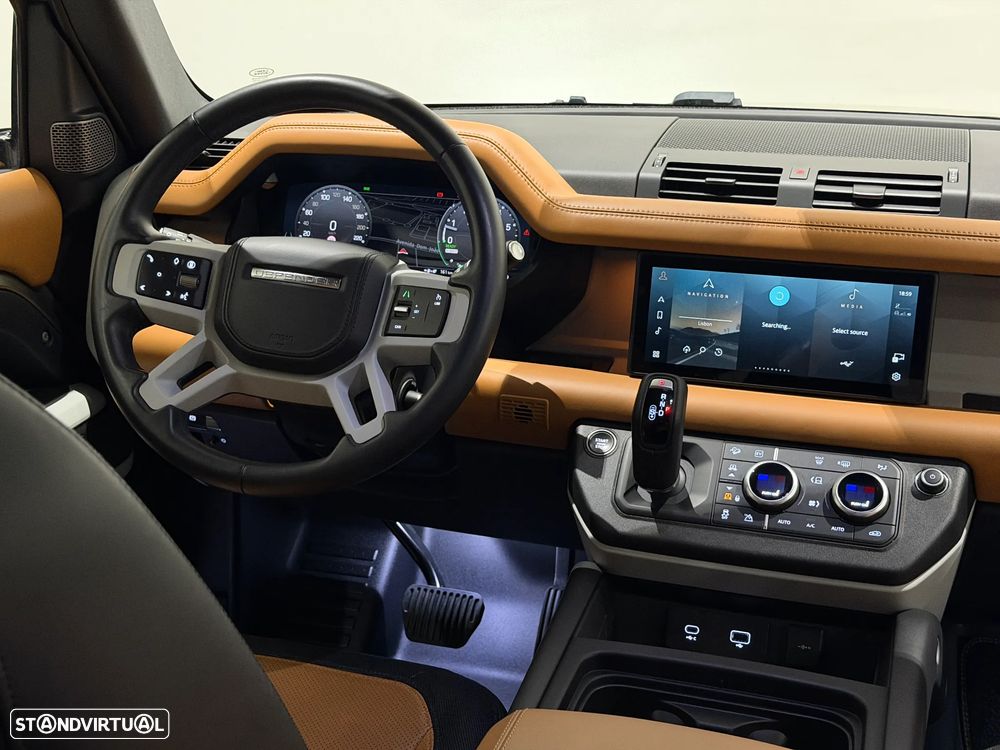 Land Rover Defender 2.0 P400e 110 AWD X-Dynamic SE - 8