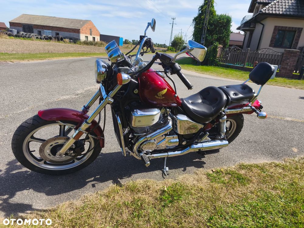 Honda Shadow - 1
